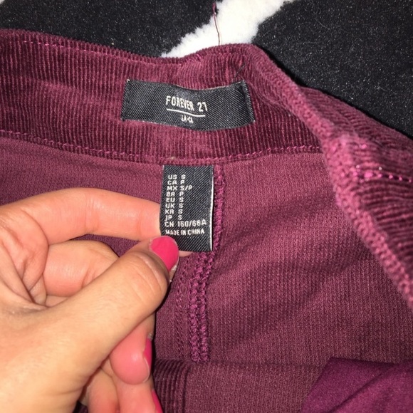 F21 Burgundy corduroy button up skirt - Picture 5 of 8